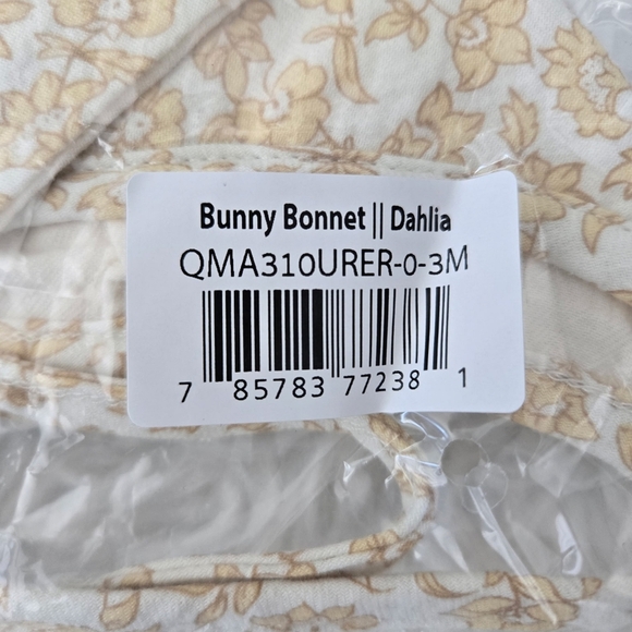 Quincy Mae Bunny Bonnet in Dahlia. Size 0-3 M. New.Featuring the sweetest flop - Picture 2 of 9